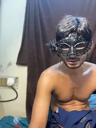 Manager_olivia webcam model stream image