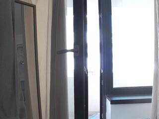 Amavi Bentov webcam model stream image