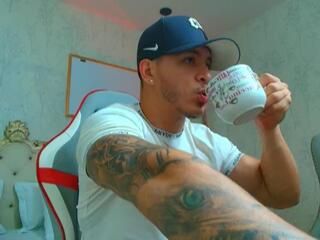 Alan Thompson webcam model stream image