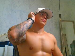 Alan Thompson webcam model stream image