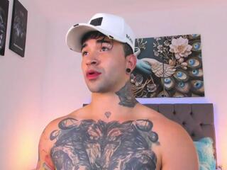 Matthew Colee webcam model stream image