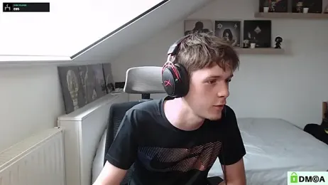 h3lon webcam model stream image
