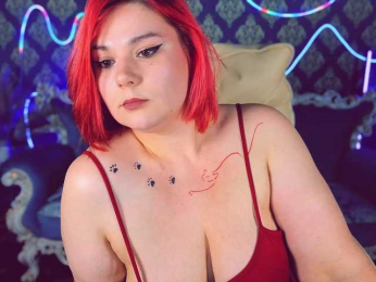 BettyDark webcam bongacams model stream image