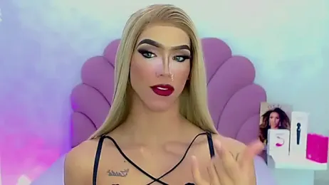 briana_sex32 webcam model stream image