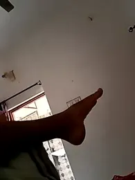 IDreamCum webcam model stream image