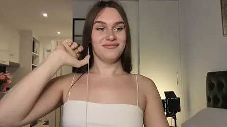 SophieTrner webcam model stream image