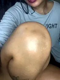 cardibabe webcam model stream image