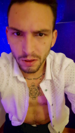 ale1717 webcam model stream image