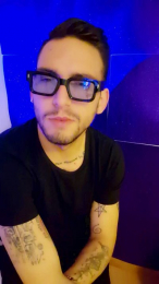 ale1717 webcam model stream image