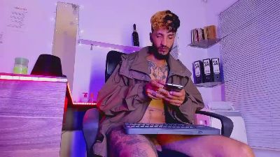 Dex_Ak56 webcam model stream image