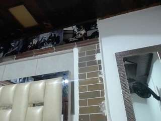 yuliet-latin69 webcam model stream image