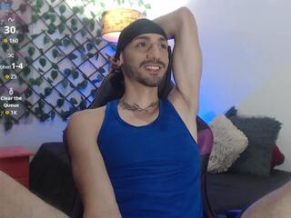 George Kingx webcam model stream image