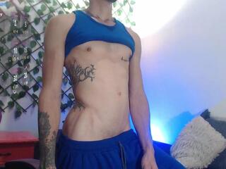 George Kingx webcam model stream image