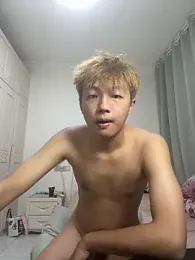 Chocolates-001 webcam stripchat model stream image