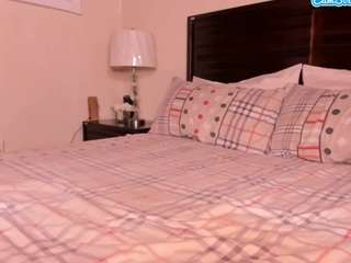 iluvsaffire-bleu webcam model stream image