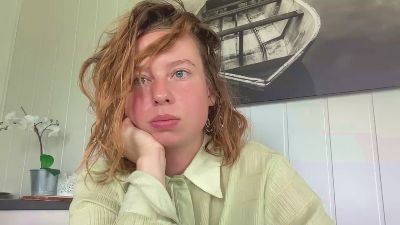 BettyGlow webcam model stream image
