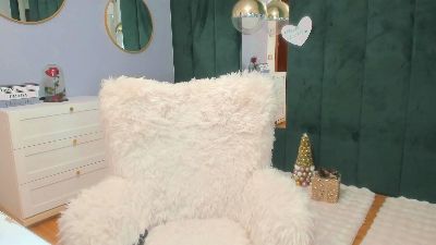 ElisaBaxter webcam model stream image