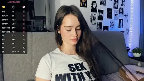 lovelyalivia webcam model stream image