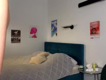 smoothnesss webcam model stream image