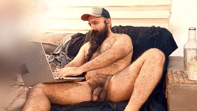 BeardedSmoker webcam model stream image