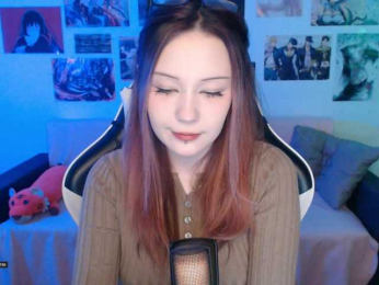 Hugo-Min webcam model stream image