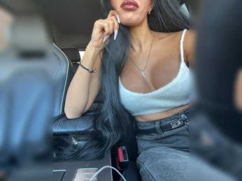 LuxeMia1 webcam model stream image