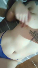 Almita02 webcam model stream image