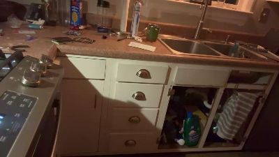 StudlyHardwood webcam model stream image