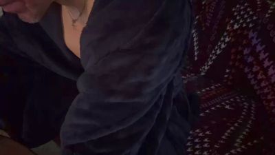 StudlyHardwood webcam model stream image