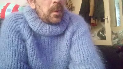 sweaterslut webcam model stream image