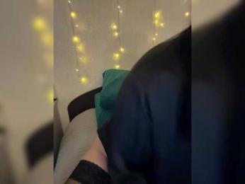 _Ylia_ webcam bongacams model stream image