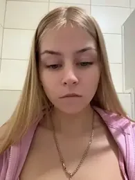 RossyMood webcam stripchat model stream image