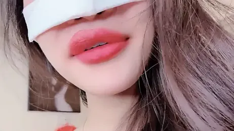 MaiLiiil webcam model stream image