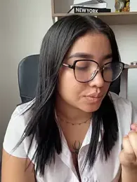 Pamela222- webcam stripchat model stream image