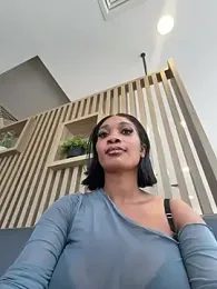 ___Nessa webcam model stream image