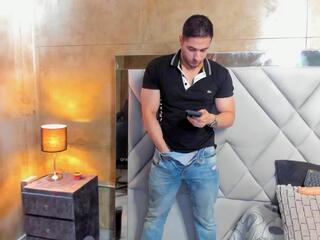 Troy Millers webcam model stream image