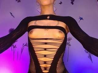 stefany-24 webcam model stream image