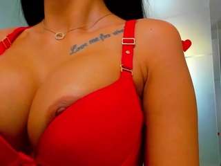 queenrafaelle webcam camsoda model stream image