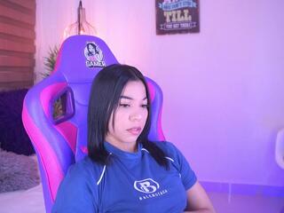 Madelyn Rose webcam model stream image