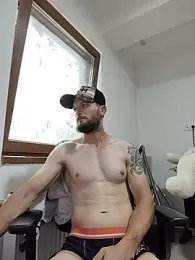 ParevePay webcam model stream image