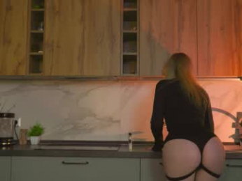 hanky_moon webcam model stream image