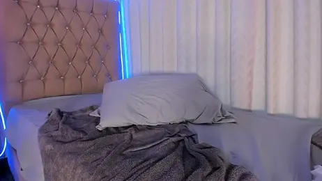 Maddyluxe webcam stripchat model stream image