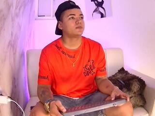 Dante Brow webcam model stream image