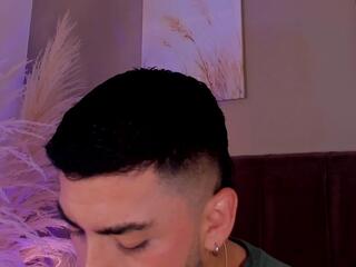 Brian Kim webcam flirt4free model stream image