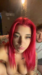 dollyredyxx webcam model stream image