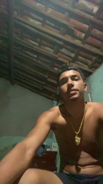 Pauzudo18vini webcam model stream image