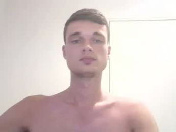 london_tomy webcam model stream image