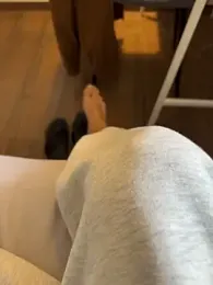 Manu97k webcam model stream image