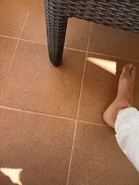 Manu97k webcam model stream image