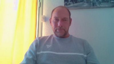 gentleman235 webcam model stream image